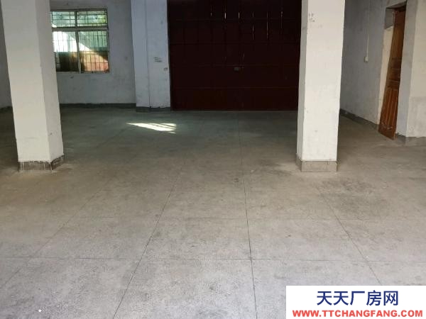 宜春市樟樹物資倉庫 前后寬敞，方便出行，設施齊備，安全可靠