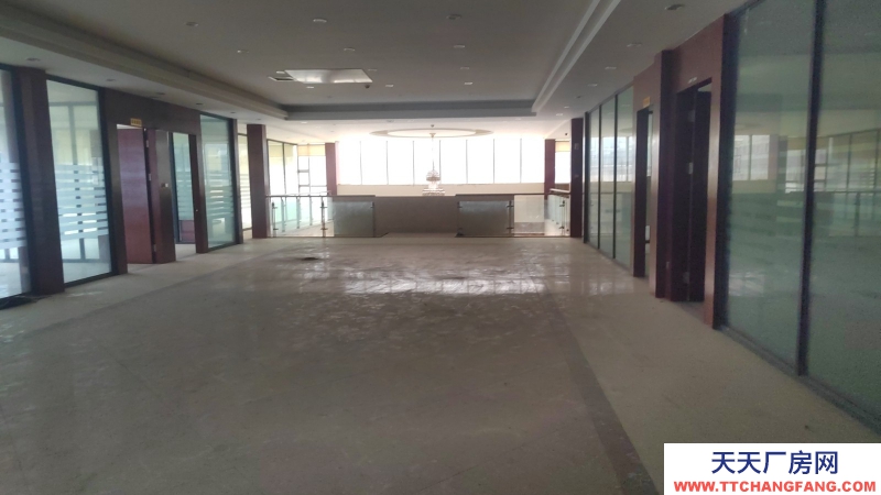 成都周邊家具園區15000平米廠房優惠招商中（可分租）