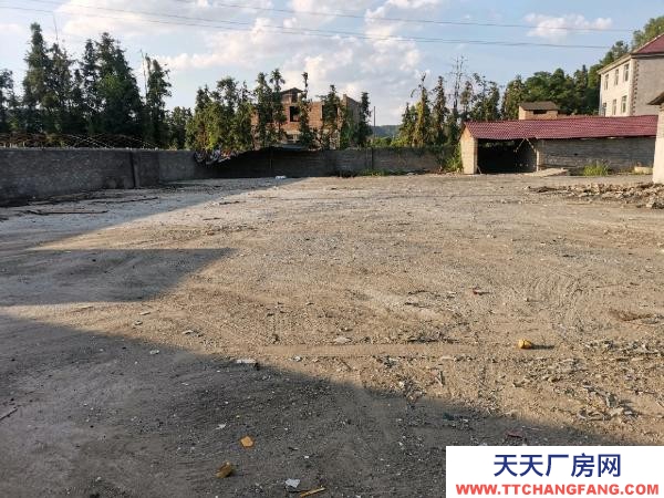 宜春市萬載機加工廠房 萬載城區 里泉村彬樹亭 廠房 2600平米