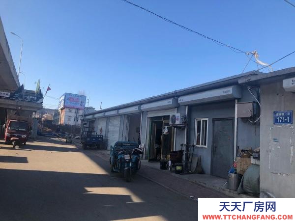 瓦房店庫房位置好，整體環境交通便利，，面議