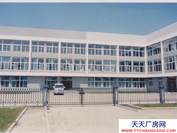 老邊6000平廠房出售，室內外環境好，交通便利。