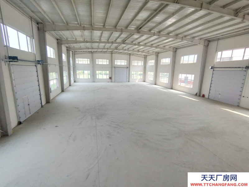 全新紅本廠(chǎng)房 能?chē)娖?印刷等行業(yè)入駐帶小院