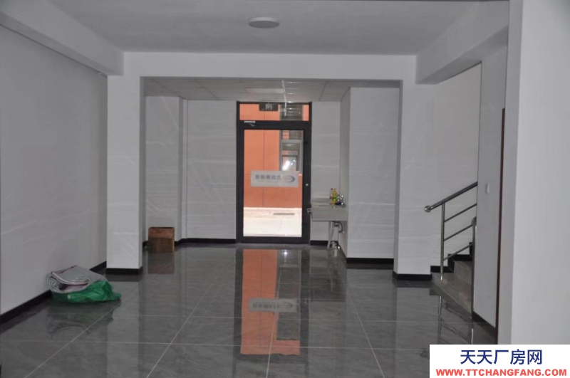 可做橡膠上天車的園區(qū)單層紅本廠房