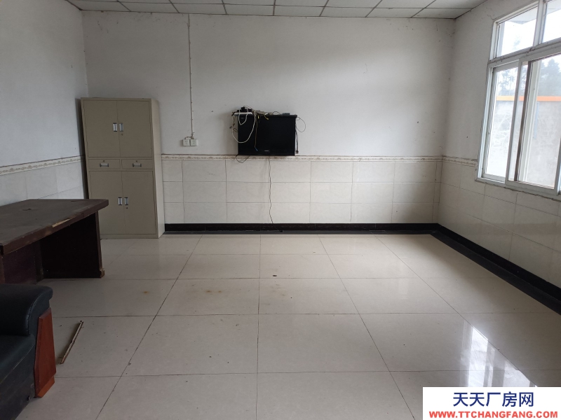 成都周邊5000平米廠房出租