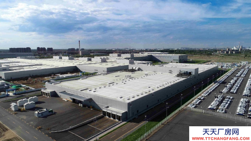 廣東省東莞市鳳崗鎮１３０００平方單層倉庫出租