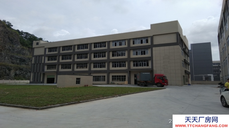 東莞市寮步鎮２０００平米２樓噴涂印刷廠房出租