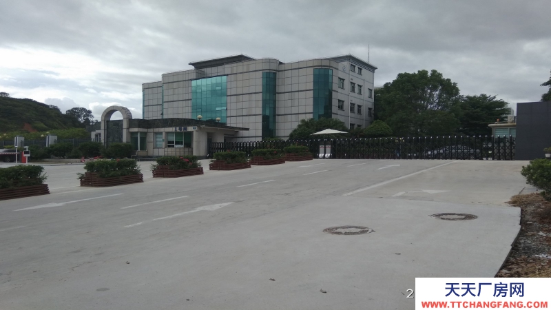 廣東省東莞市塘廈鎮22000平方兩層倉庫出租