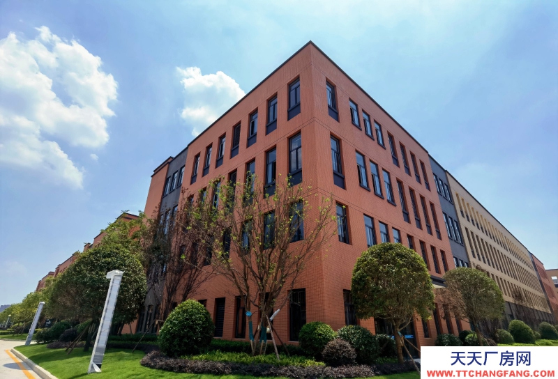 青白江高速口50年可分割產(chǎn)權(quán)廠房出售首付兩成按揭十年