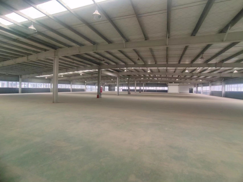 大空間多層數廠房 道路寬敞 鋼結構