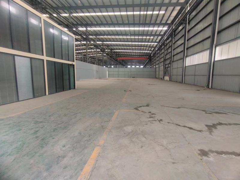 出租龍泉驛廠房 交通便利 自帶雙層辦公樓 帶行車 道路寬大