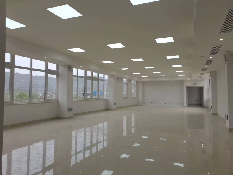 5300平雙層外墻廠房出租 帶食堂 住宿 辦公樓 行軌