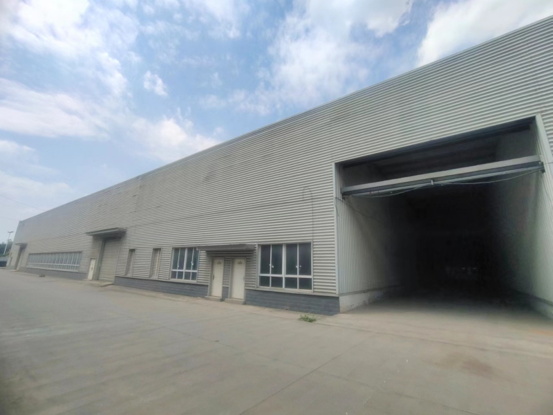 龍泉廠房出租 面積2600平 有獨棟辦公室 帶行車