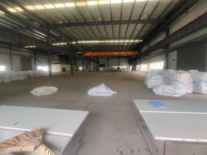 龍泉廠房出租 面積2600平 有獨棟辦公室 帶行車