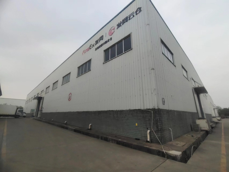 龍泉稀缺小面積倉庫出租 層高11米