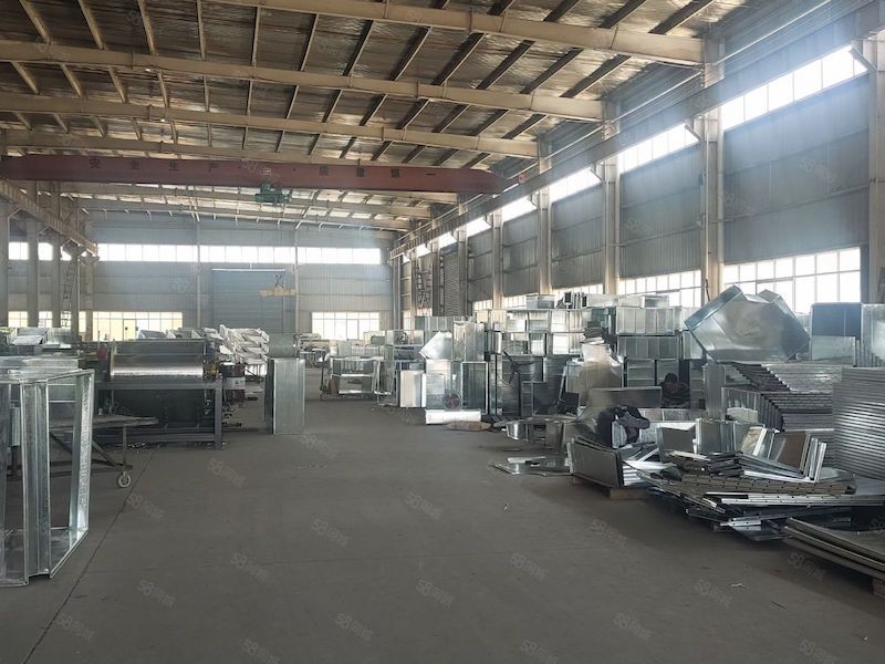 (出租)經(jīng)開區(qū)800鋼結構帶雨棚 帶5噸行車,適合加工倉儲辦公!