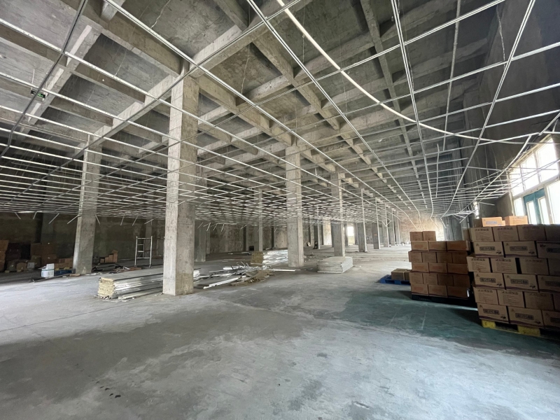 廣漢市南興鎮(zhèn)一樓廠房直租