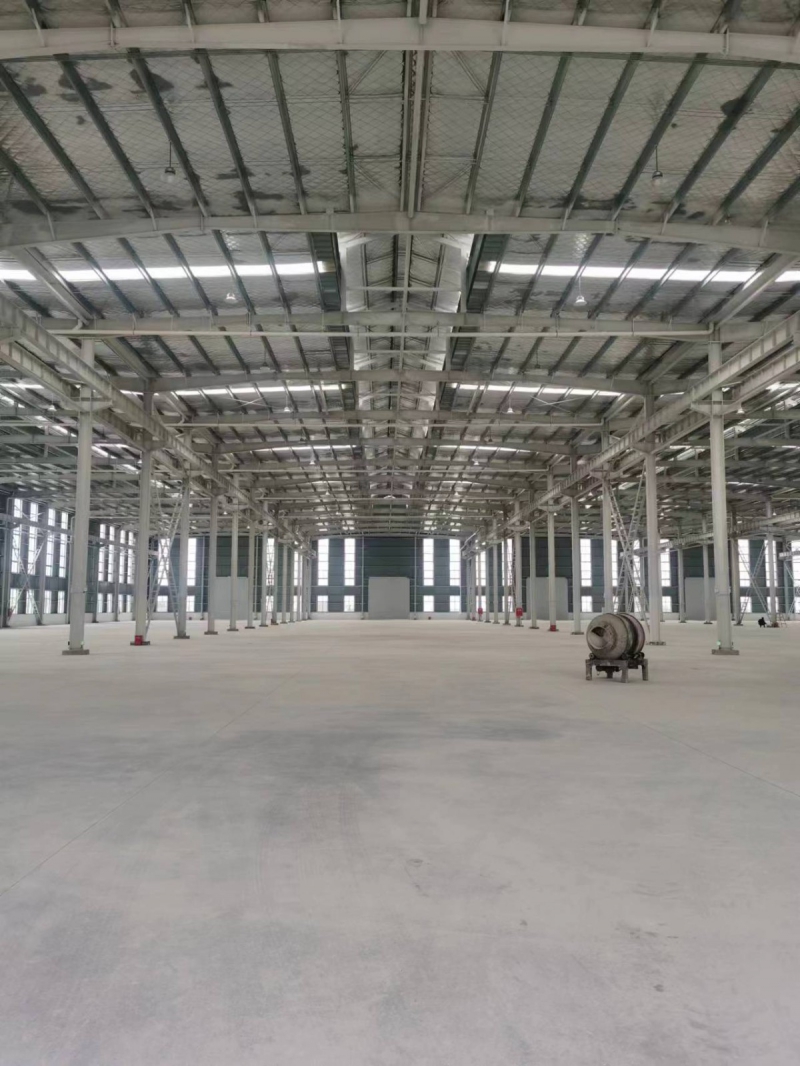 成都龍泉驛區(qū)黃土神龍汽車廠(中國(guó)二汽)旁,全新廠房出租