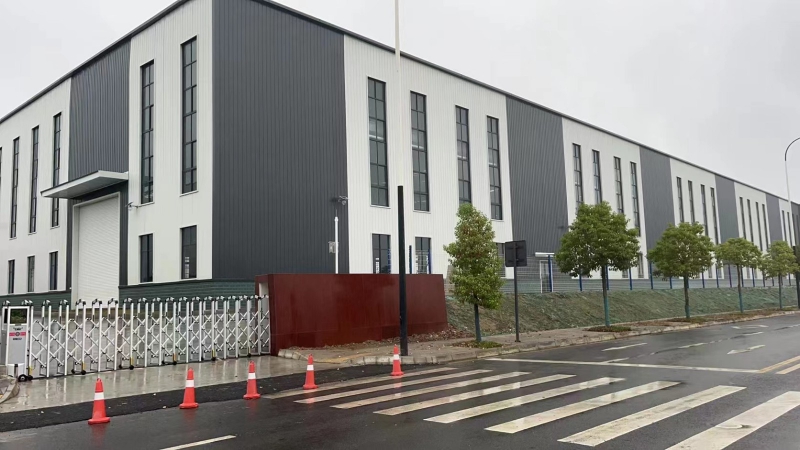 成都龍泉驛區(qū)黃土神龍汽車廠(中國(guó)二汽)旁,全新廠房出租