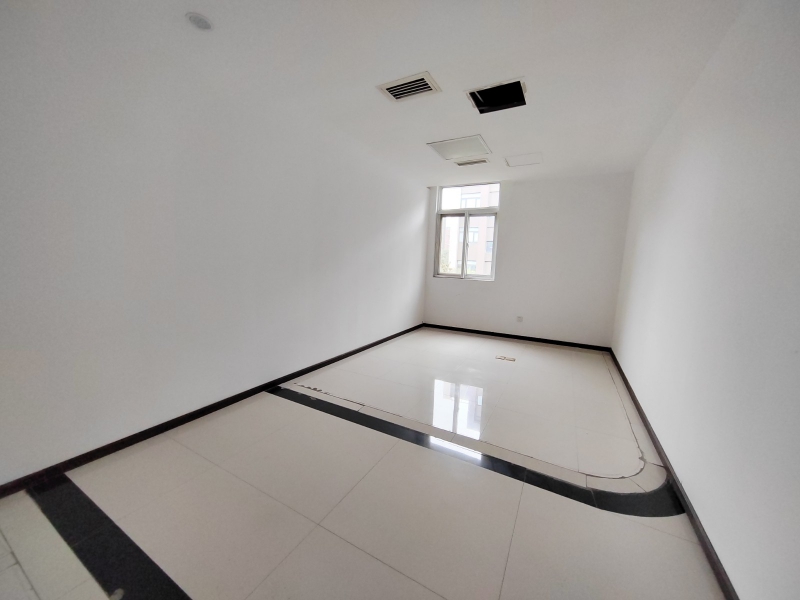 新年特惠特價!國家級孵化器,框架廠房,辦公研發生產都可,整層580平米