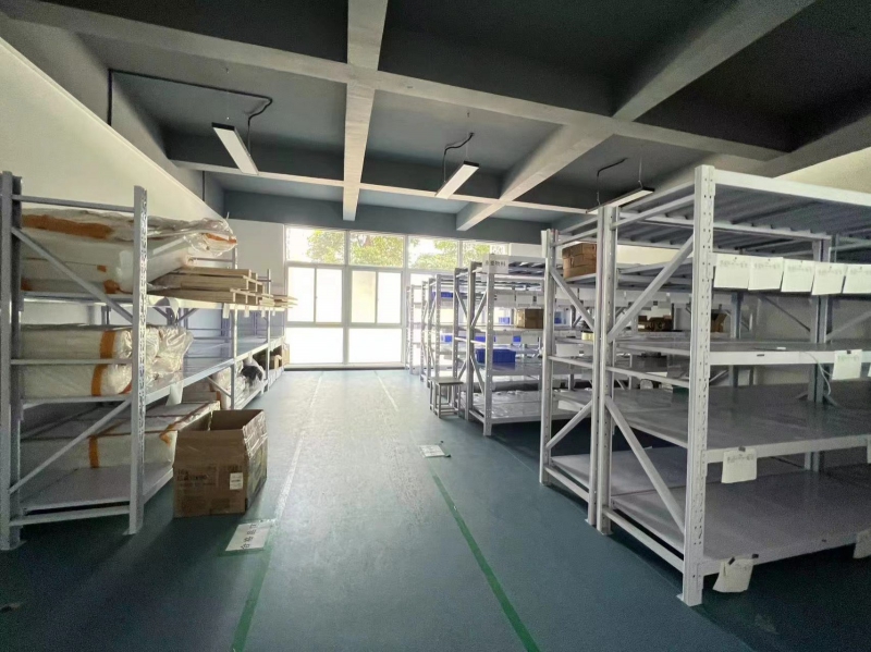 新年特惠特價!國家經開區,國家級孵化器,電子生產場地一樓1000平米,可生產研發辦公