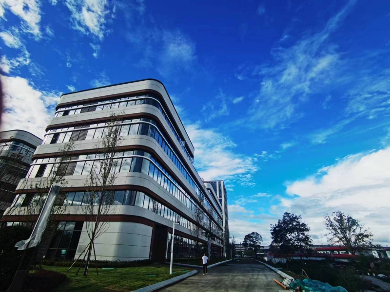 框架結(jié)構(gòu)，獨(dú)棟，分成，全新全員，最小622平，最大20000萬(wàn)平，享受政策優(yōu)惠