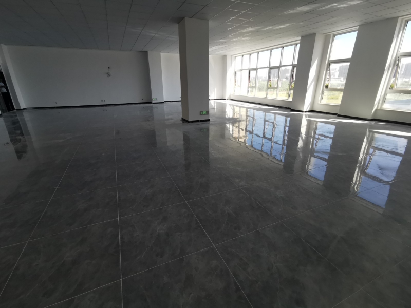 出售三河燕郊隆達產業園研發辦公樓300-1500