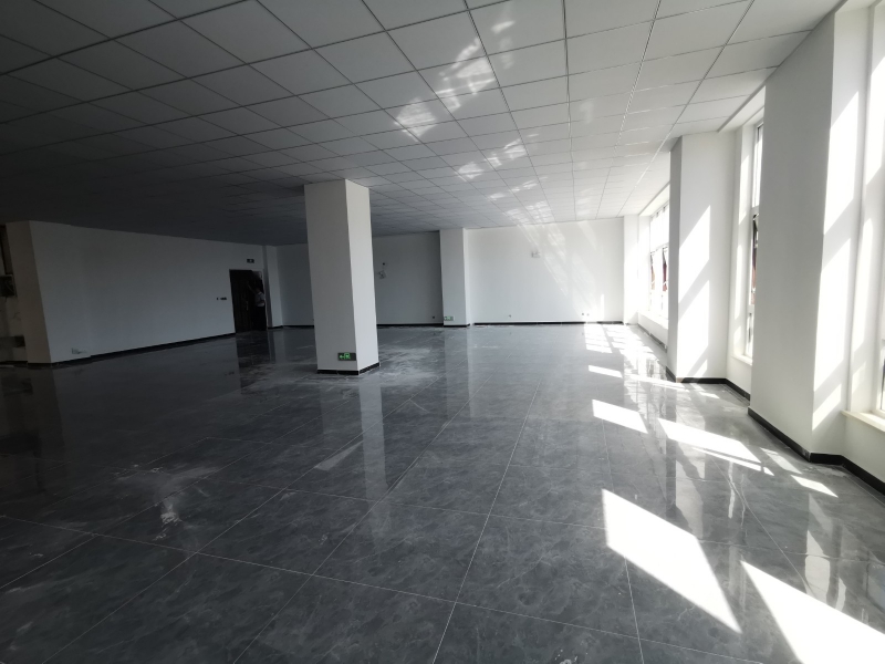 出售三河燕郊隆達產業園研發辦公樓300-1500