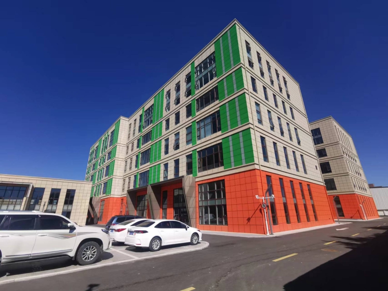 出售三河燕郊隆達產業園研發辦公樓660平