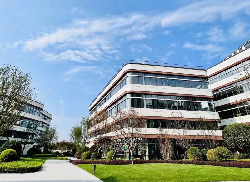 高新西區(qū)優(yōu)質(zhì)廠房出租,租金最高補貼50%,環(huán)境好,性價比高