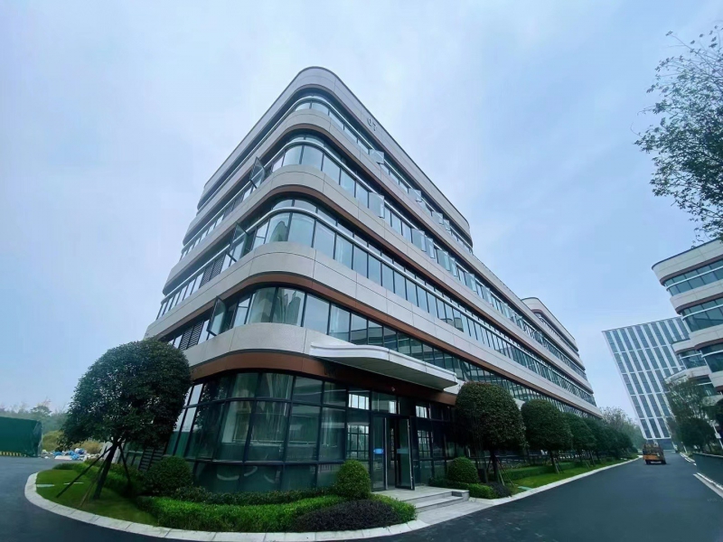 成都高新西區(qū)電子產(chǎn)業(yè)園辦公、研發(fā)、中試、生產(chǎn)一體，高品質(zhì)成熟配套