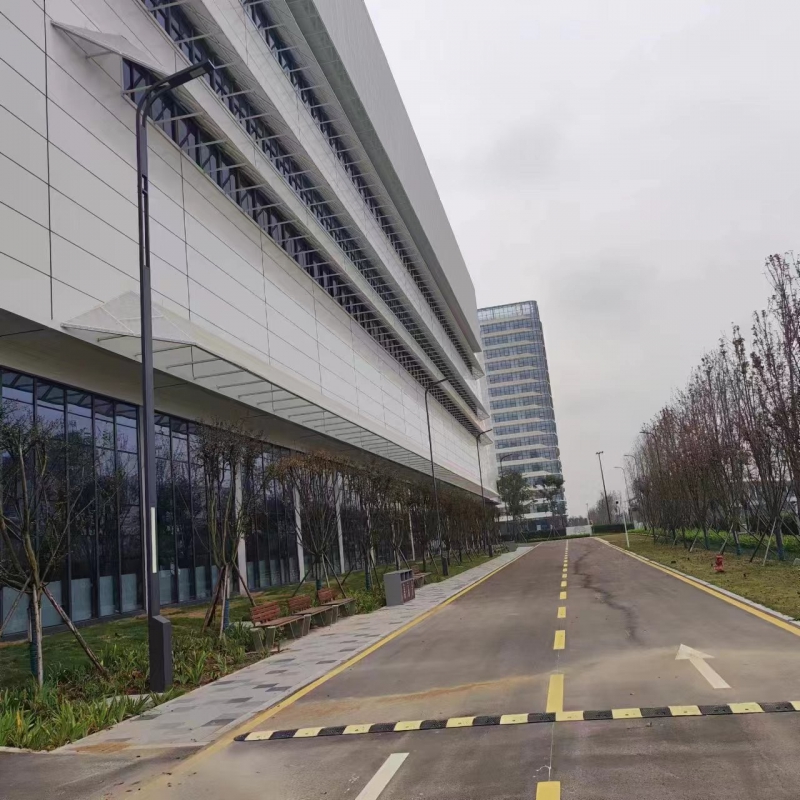 免租期最高可達兩年的廠房,單價17,二層層高9米,全新園區