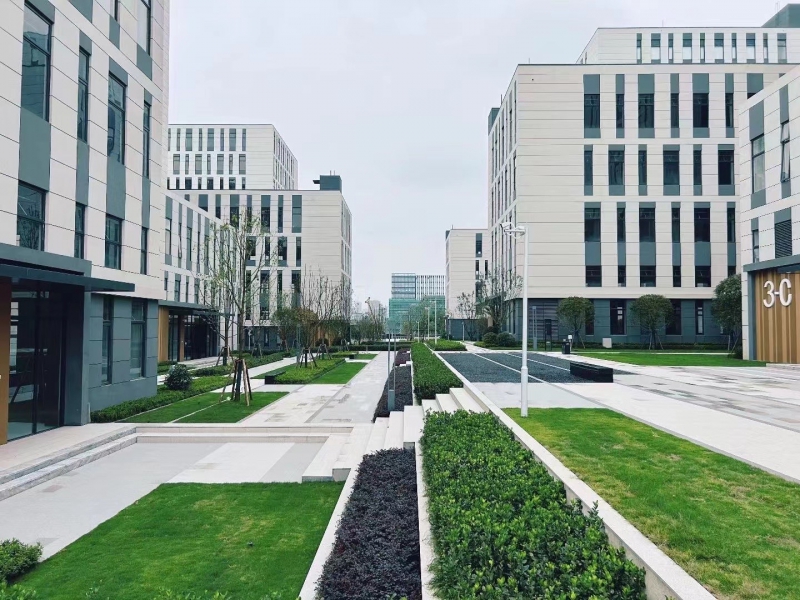 低首付購買50年可辦證框架廠房,商業(yè)銀行放款,贈送花園