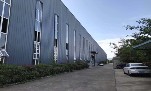 金堂成阿工業園50畝25000平米獨院行車鋼構廠房出售