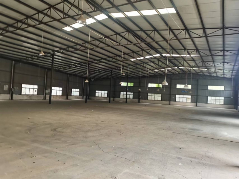 出租成溫邛高速金馬出口2380平米庫房