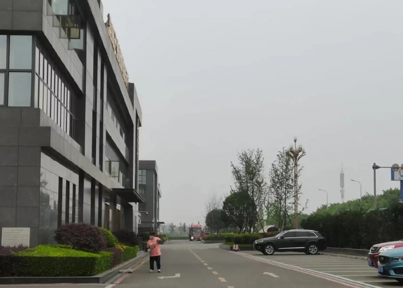 (出租) 淮口鎮(zhèn)廠房對外出租,貨車進(jìn)出方便