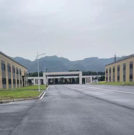 32000平米高標準廠房可分租,配套設施完善,環境好