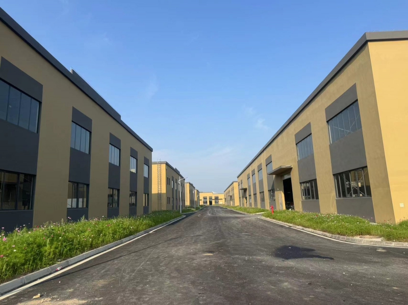 32000平米高標準廠房可分租,配套設施完善,環境好