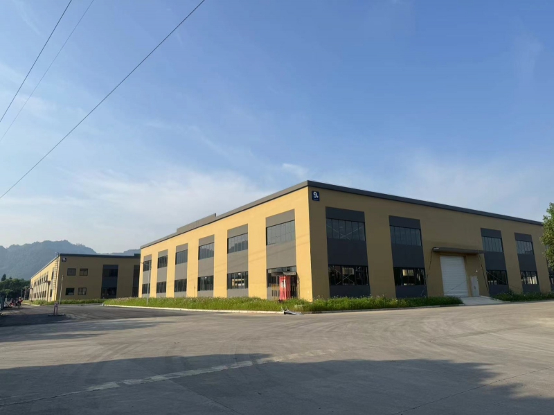 32000平米高標準廠房可分租,配套設施完善,環境好