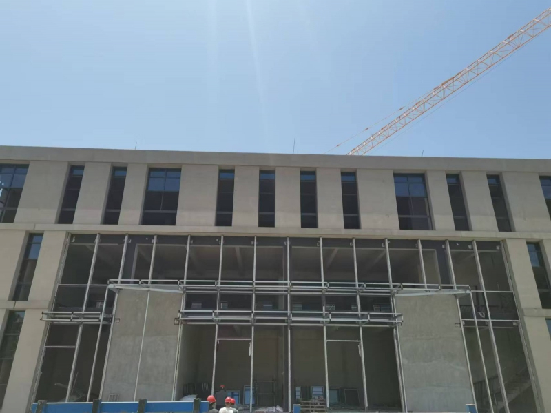 出售廠房,高速口,貨車通行方便,配套齊全,市區(qū)產(chǎn)證