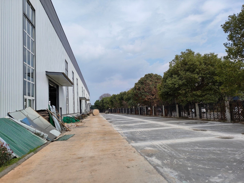 彭州1600平米面包加工廠房出租