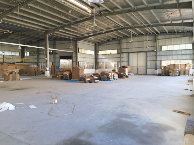 時代高架下,235國道旁,少量鋼結構框架結構廠房出租