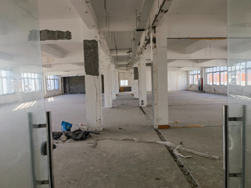 時代高架下，國道旁政府園區少量房源開啟招商