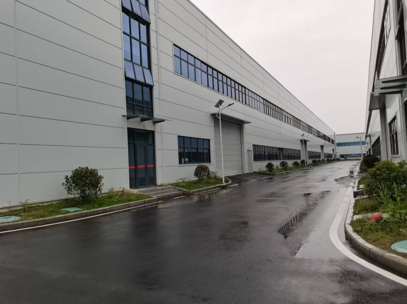 成都新建成13米高丙二類工業園區,園區形象好配套完善