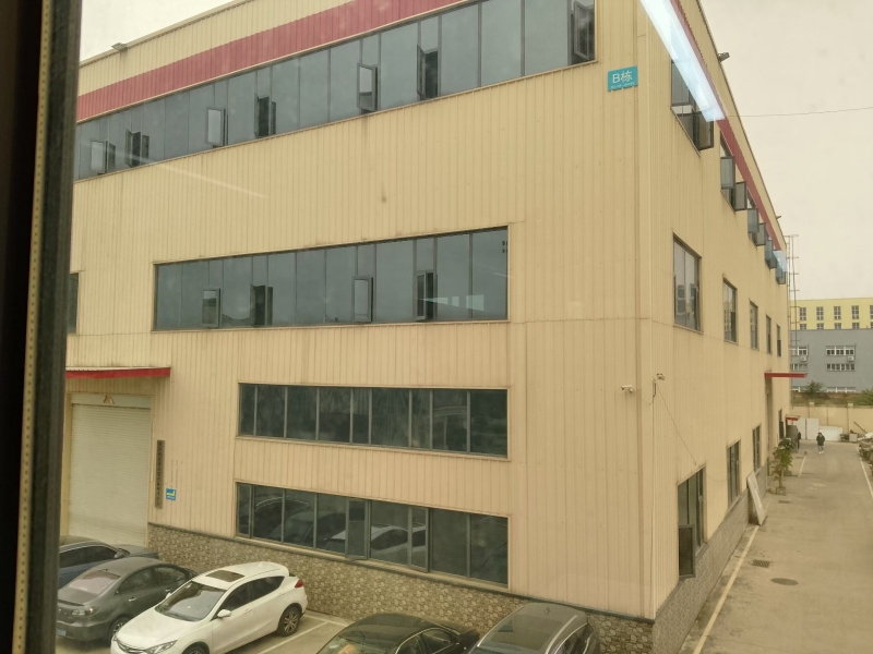 出租工業(yè)廠房1700㎡