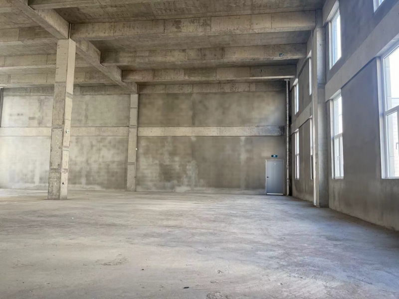 流亭大產權廠房出售，一樓層高7.8米，二樓7.2米，首付20%