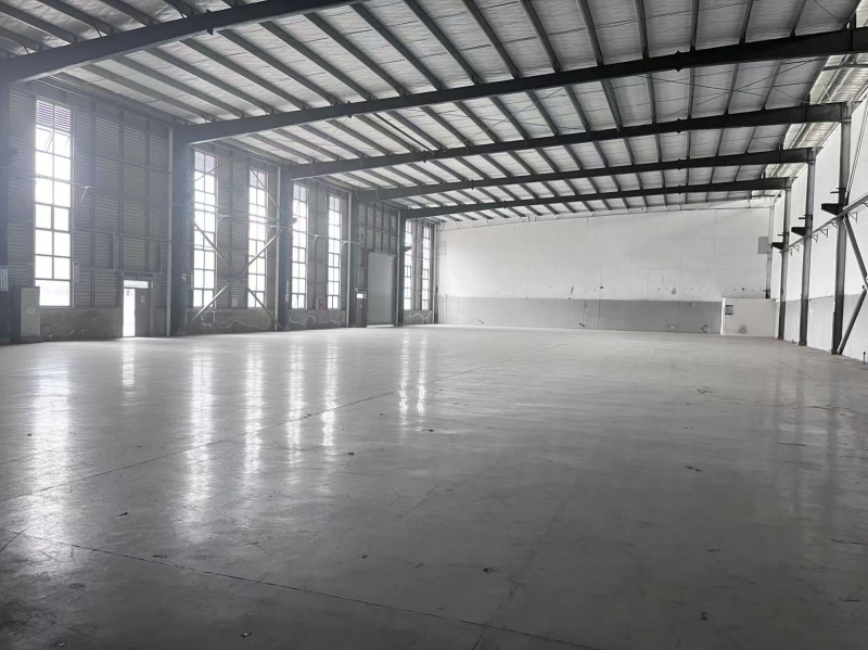 廠房出租（免裝修期，免租期）獨門獨院稀缺廠房