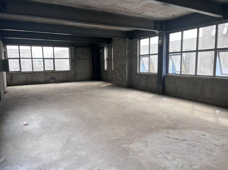 成都產業園區廠房出租（免裝修期，免租期租5年免3年）專業人員辦理入園手續