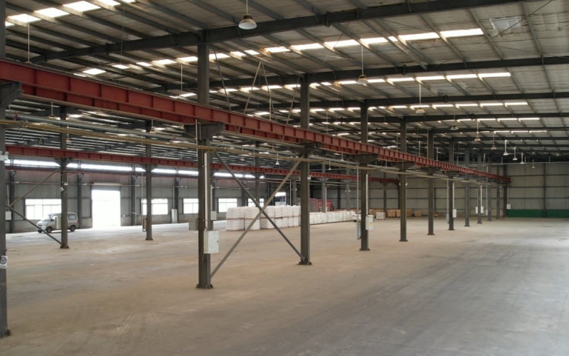 成都主城區(qū)機(jī)械加工廠房出租 成都周邊有重型行吊廠房出租 成都周邊可以做機(jī)械加工的廠房出租