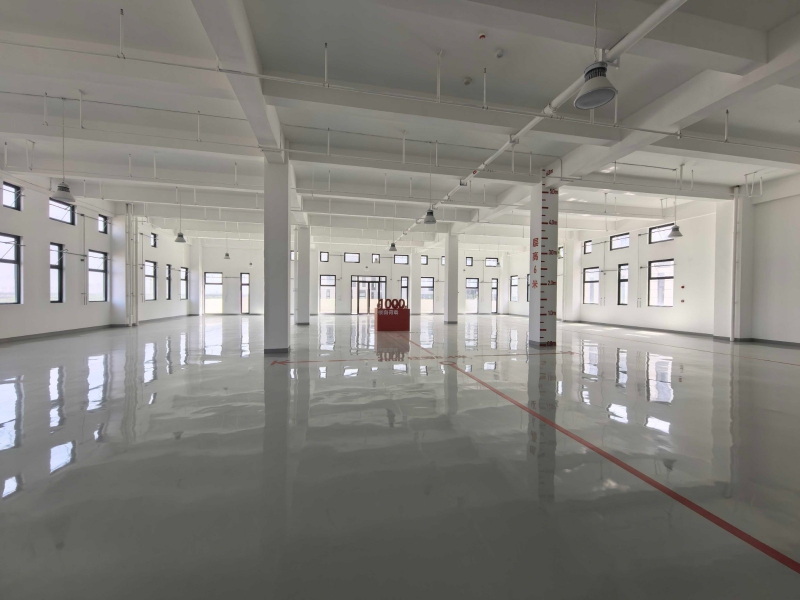 園區直租,成華地鐵口10米產業園,有環評能生產辦公