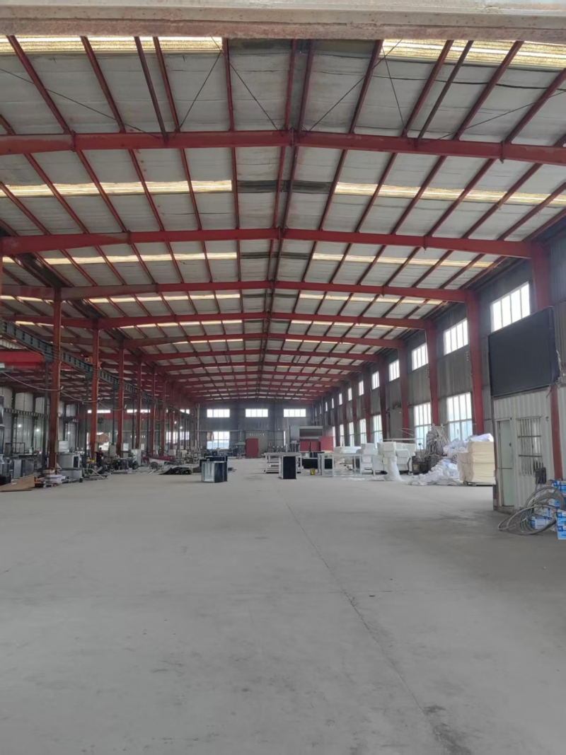 成都市大邑縣沙渠工業園5000平米鋼結構標準廠房出租